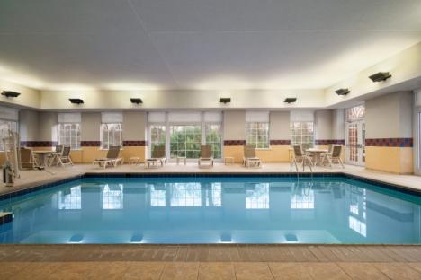 汉普顿酒店威廉斯堡中心室内游泳池