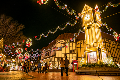 超过1000万闪烁的灯光,在布希花园圣诞假期光芒亮镇®——北美国# 039;最大的节日灯显示。